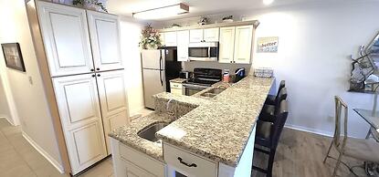 Seascape Lakefront Villas 189- Don't Worry, Beach Happy