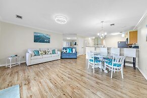 Seascape Lakefront Villas 189- Don't Worry, Beach Happy
