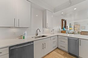 Shipwatch Riverside E905