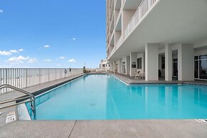 Windemere 908 Pool Side Cabana A Included!