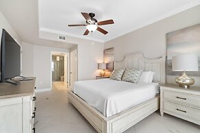 Windemere 908 Pool Side Cabana A Included!