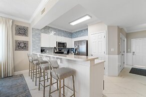 Windemere 908 Pool Side Cabana A Included!