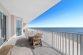 Windemere 908 Pool Side Cabana A Included!