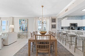 Windemere 908 Pool Side Cabana A Included!