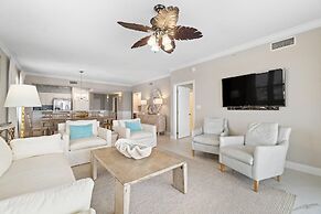 Windemere 908 Pool Side Cabana A Included!