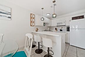 Grand Caribbean West 205