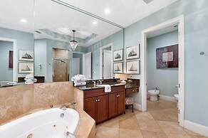 Indigo East 2104 Penthouse