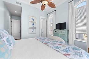 Indigo East 2104 Penthouse