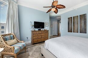 Indigo East 2104 Penthouse