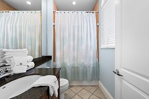 Indigo East 2104 Penthouse