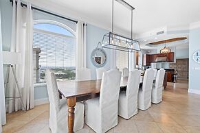 Indigo East 2104 Penthouse