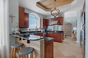 Indigo East 2104 Penthouse