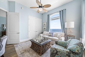 Indigo East 2104 Penthouse