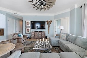 Indigo East 2104 Penthouse