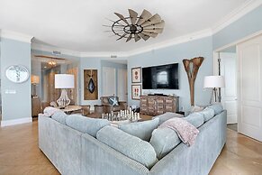 Indigo East 2104 Penthouse