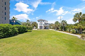 Bella Villa Waterfront Suite