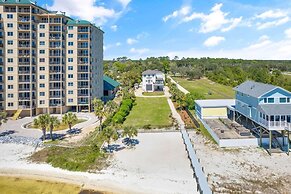 Bella Villa Waterfront Suite