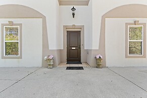 Bella Villa Guest Suite