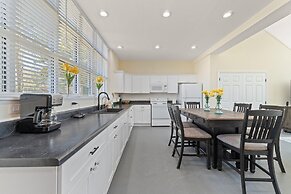 Bella Villa Loft Suite