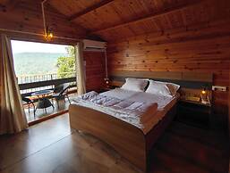 On The High Ground Tourism Point