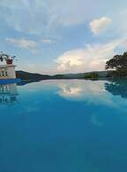 On The High Ground Tourism Point