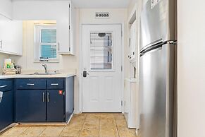 Harbor House B12 - My Blue Heron