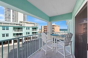 Harbor House B12 - My Blue Heron