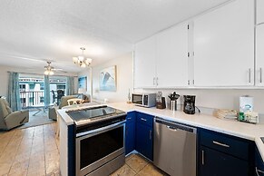 Harbor House B12 - My Blue Heron