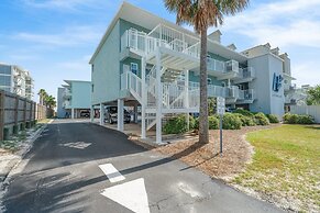 Harbor House B12 - My Blue Heron