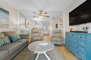 Harbor House B12 - My Blue Heron