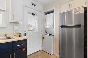 Harbor House B12 - My Blue Heron