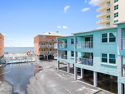 Harbor House B12 - My Blue Heron