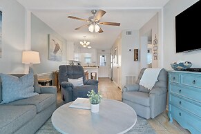 Harbor House B12 - My Blue Heron