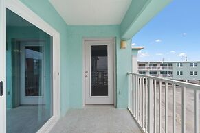 Harbor House B12 - My Blue Heron