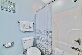 Romeo Beach Cottage 6