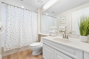 Beach Colony West 6D