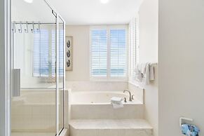 Beach Colony West 6D