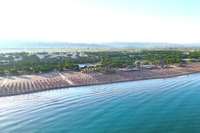 Aqua Bliss Apartment