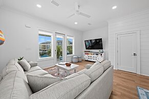 Totally Beachin' at Pelican Place