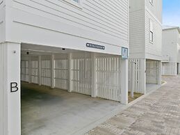 Totally Beachin' at Pelican Place