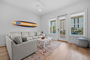 Totally Beachin' at Pelican Place