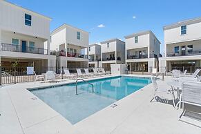 Totally Beachin' at Pelican Place