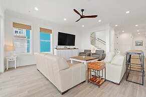 Shipfaced Beach House