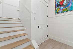 Shipfaced Beach House