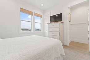 Shipfaced Beach House