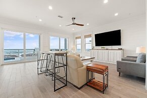 Shipfaced Beach House