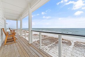 Shipfaced Beach House