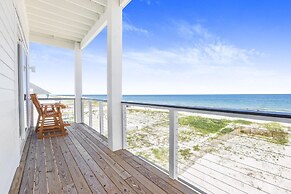 Shipfaced Beach House