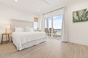 Shipfaced Beach House