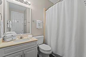 Regency Isle Penthouse 1106